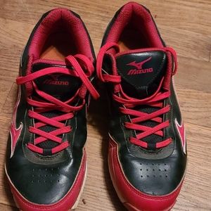 Cleats, Mizuna brand